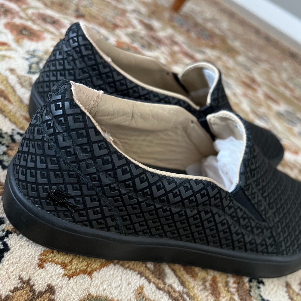 Lacoste Black Slip-On Shoes – Size EU 37.5 / US 6.5 (Fits Like US 7) - Picture 4 of 13